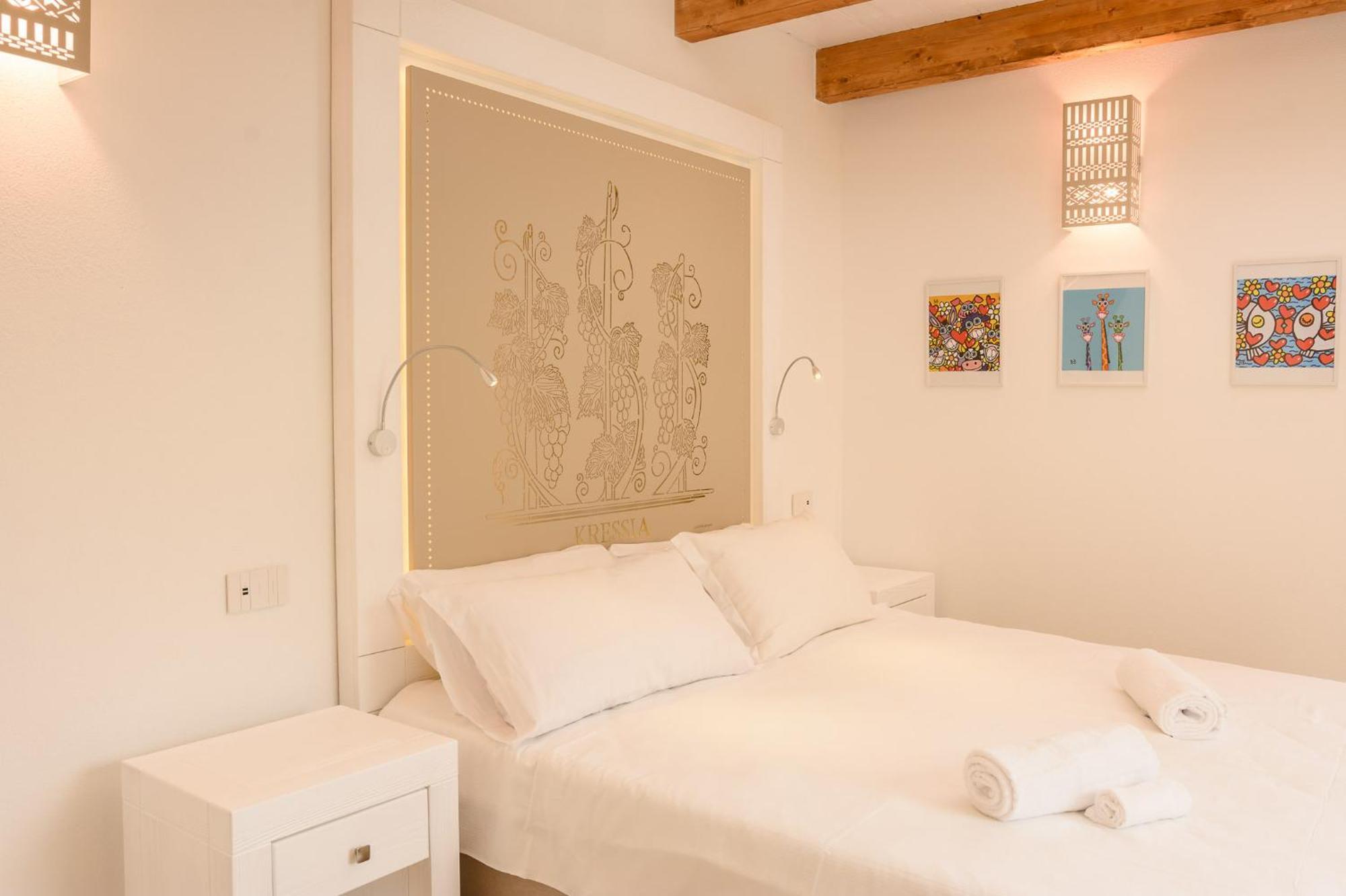 La Vinia Bed&Wine Experience - Adults Only Bed & Breakfast Sassari Exterior photo